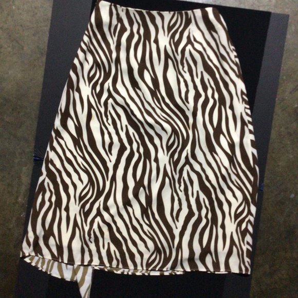 Petite Studio Dresses & Skirts - Petite Studio Brown & Cream Skirt